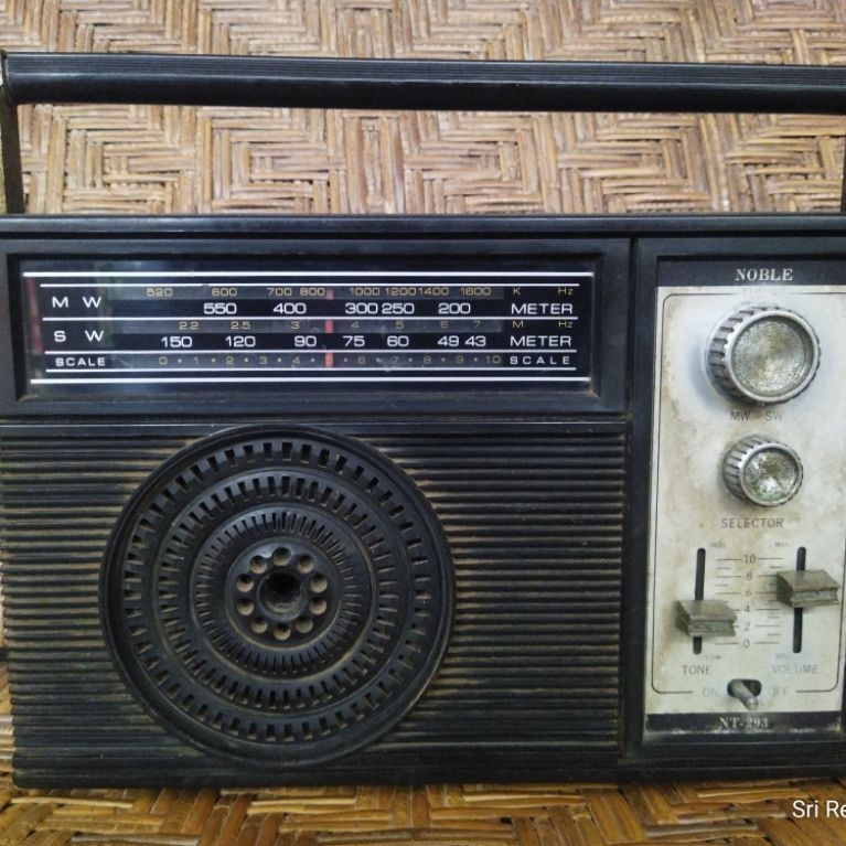 Radio transistor NOBLE jadul vintage