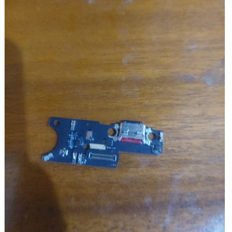 pcb kw poco f1