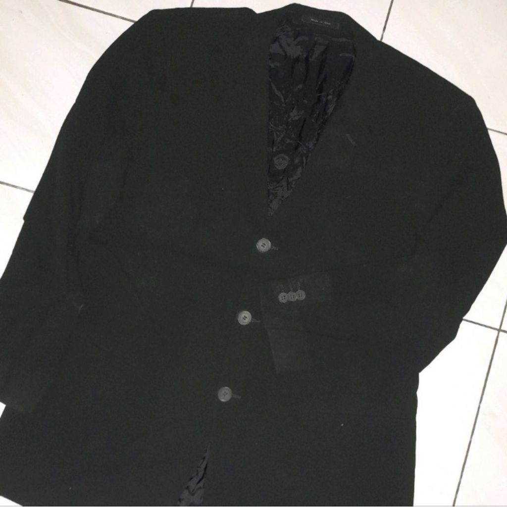 Jas hitam import Emporio Armani size XXL