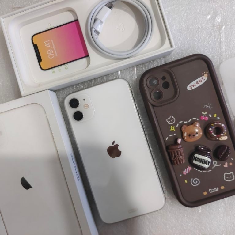 iphone 11 64Gb Second garansi Digimap resmi