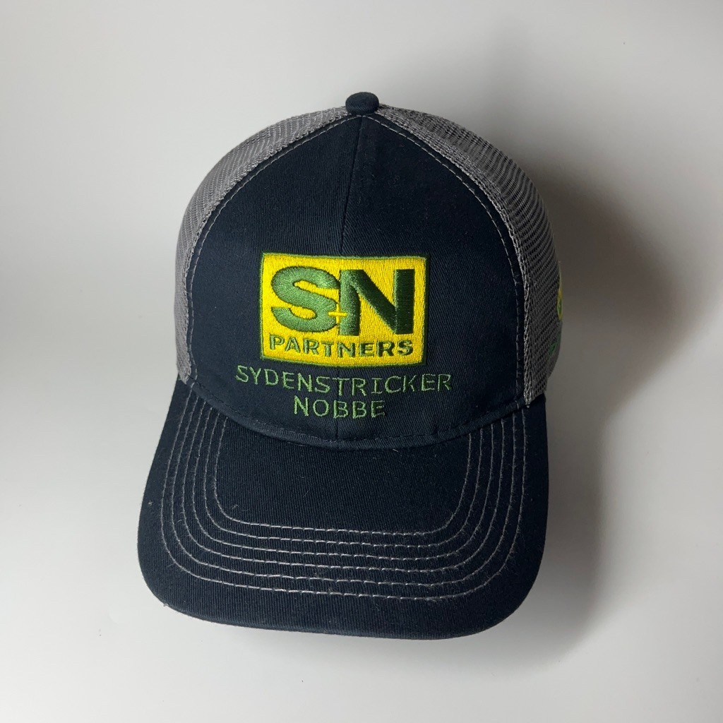 Topi Trucker John Deere