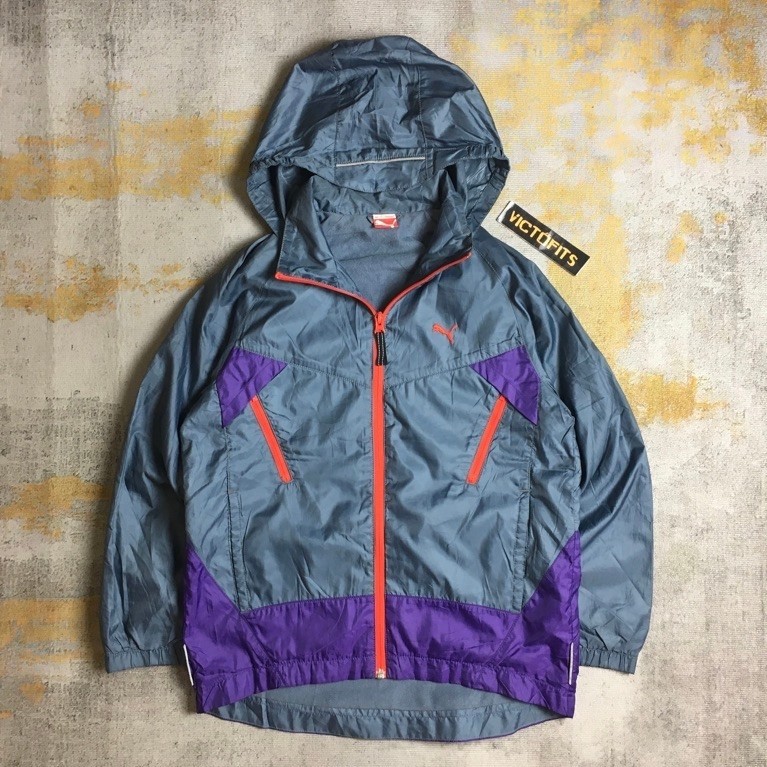 Jaket Windbreaker Poema