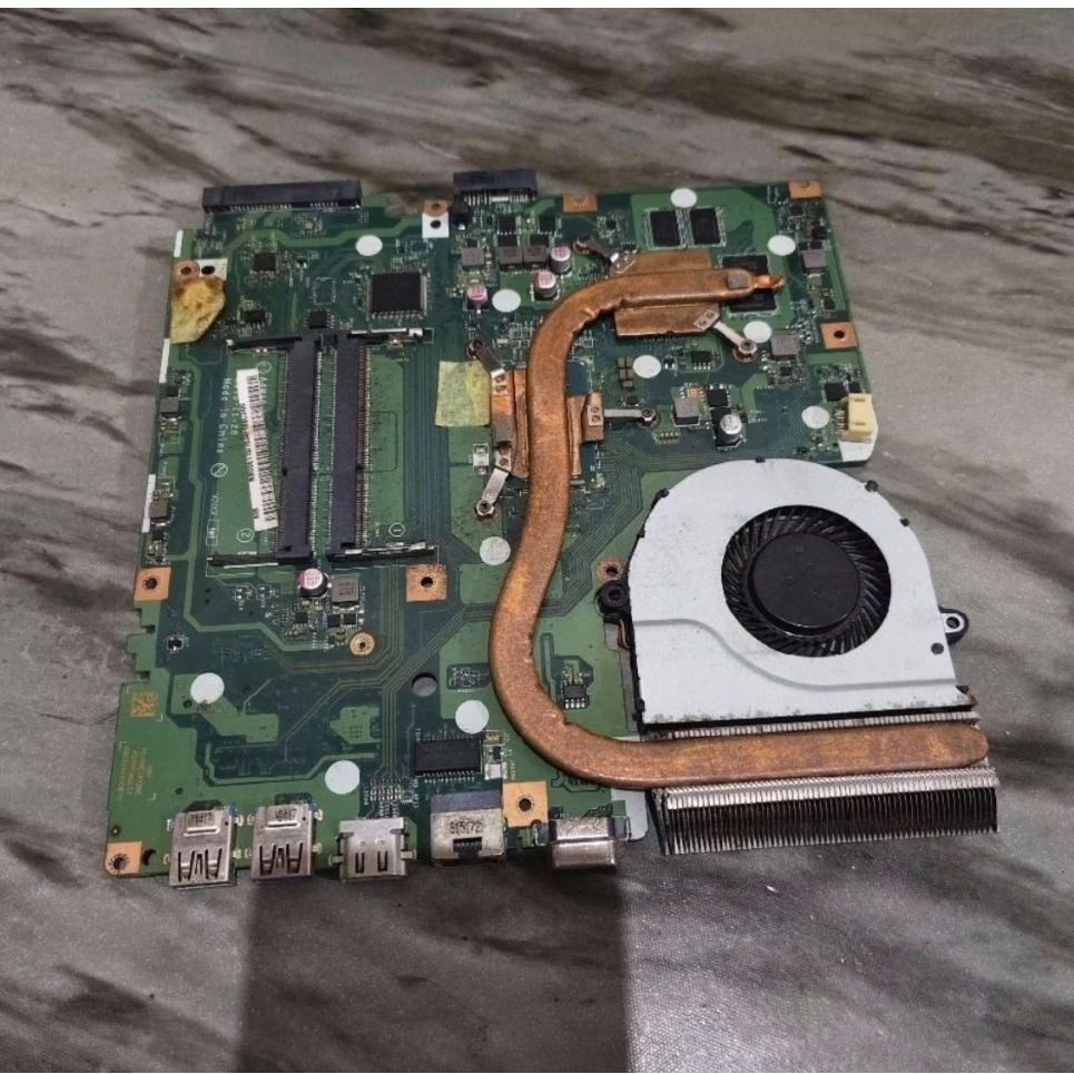 Mainboard Mobo Acer E5 471 Core i3 VGA nvidia