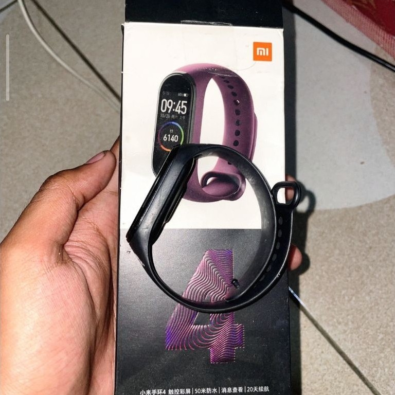 Xiaomi Mi-Band 4 second