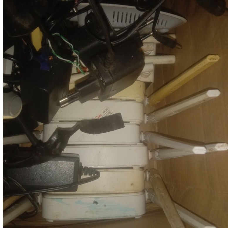 router tenda bekas