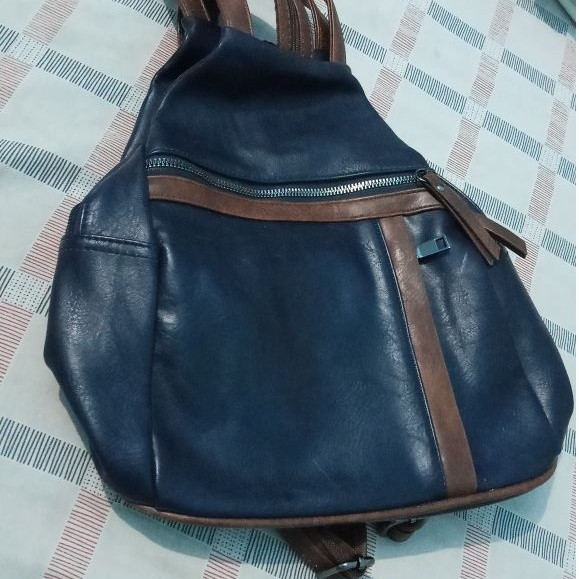 Tas ransel kulit wanita preloved