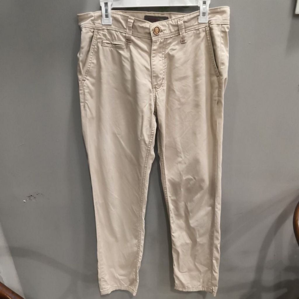 celana chinos ntf warna cream size 31 prelovd