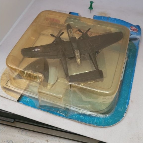 Pesawat tempur - Tailwinds diecast Maisto