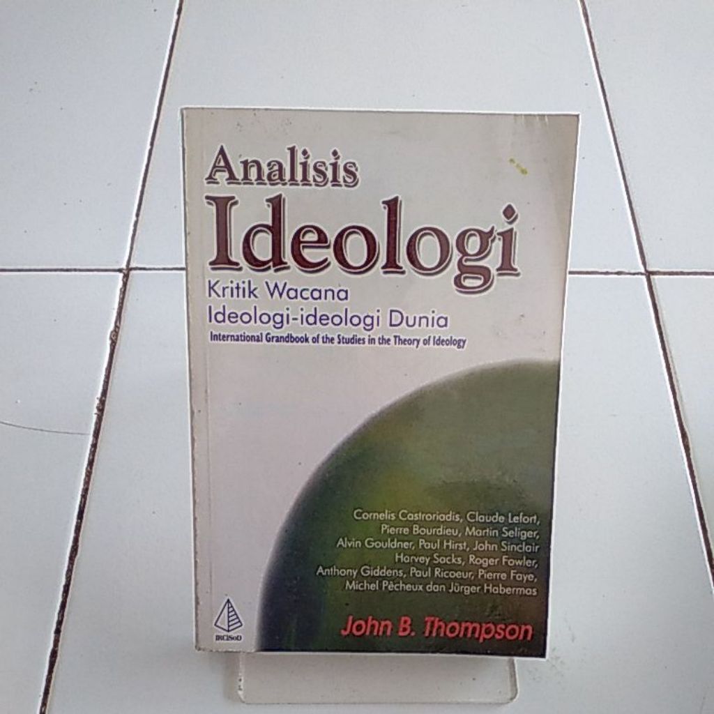 analisis ideologi kritik wacana ideologi-ideologi dunia