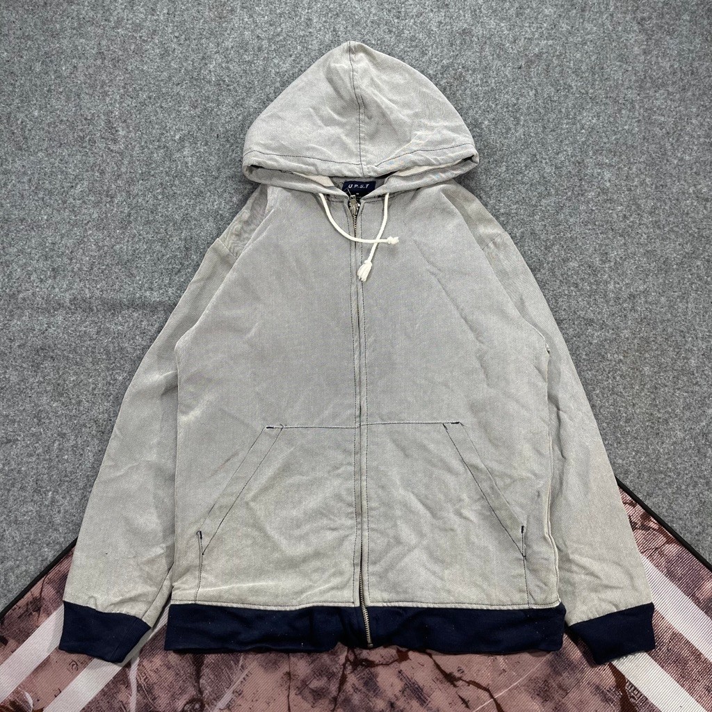 Jaket canvas hoodie Upst second