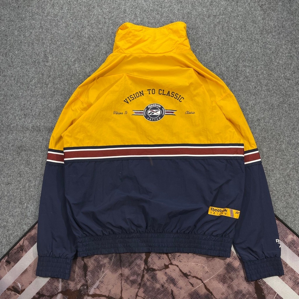 Jaket windbreaker Reebok x Romantic Crown second