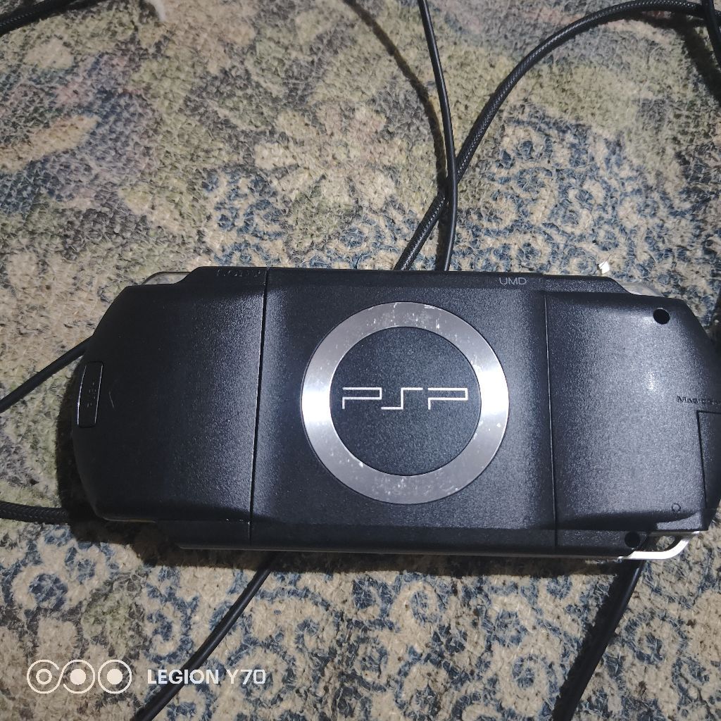 psp 1001 minus lcd bercak mengkerut