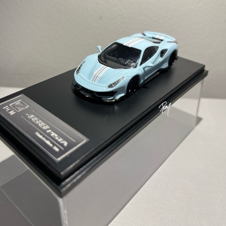 DCM 1/64 Ferrari 488 Pista Baby Blue/Azzuro La Plata