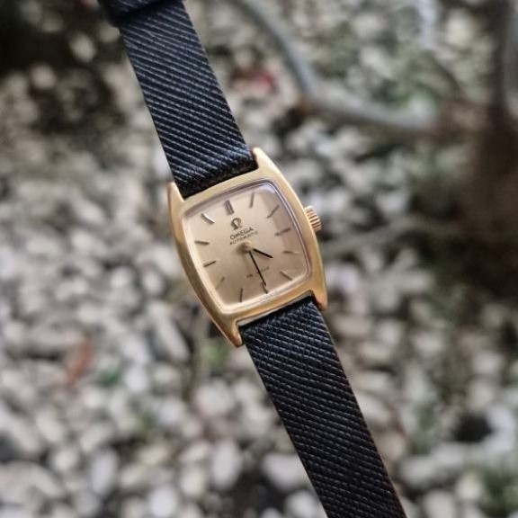 Jam tangan Omega De Ville Vintage Ladies automatic
