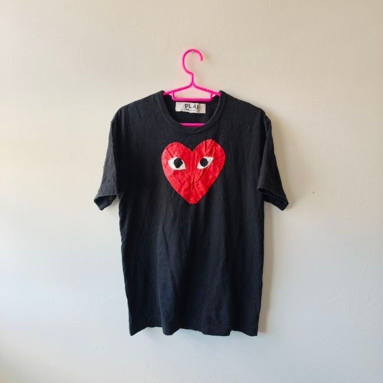 KAOS CDG PLAY BIG LOGO HITAM ORIGINAL