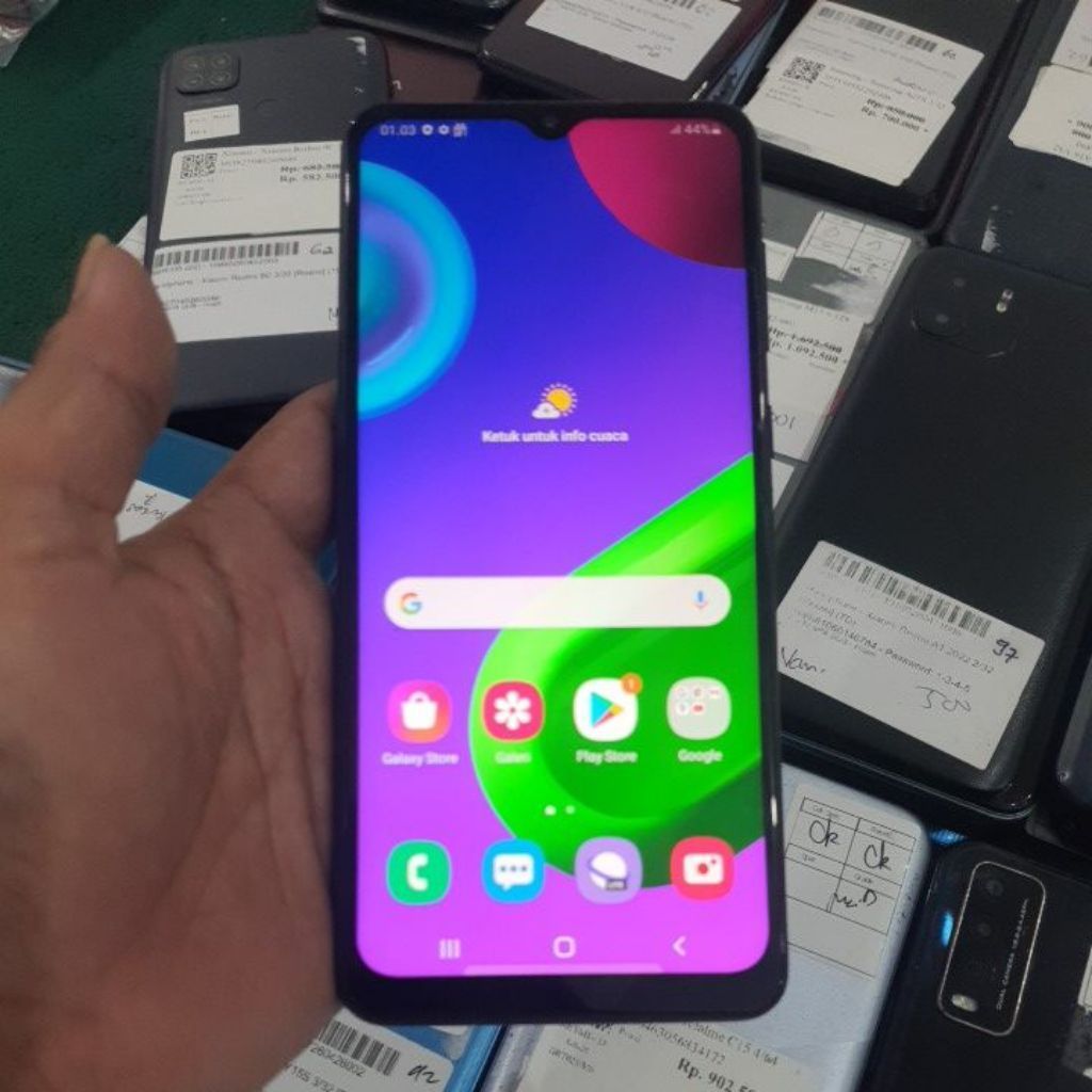 SAMSUNG M02 RAM 2/32 SECOND NORMAL