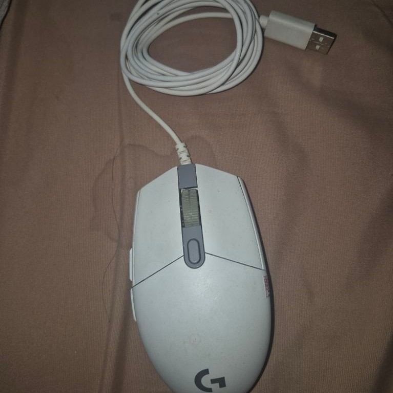 Mouse gaming usb logitech white g203