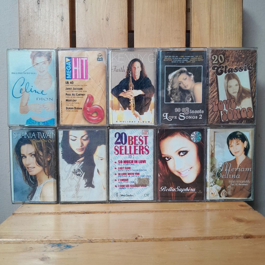 KOLEKSI 10 KASET PITA MUSIK LAGU LOVE SONG DAN LAINNYA
