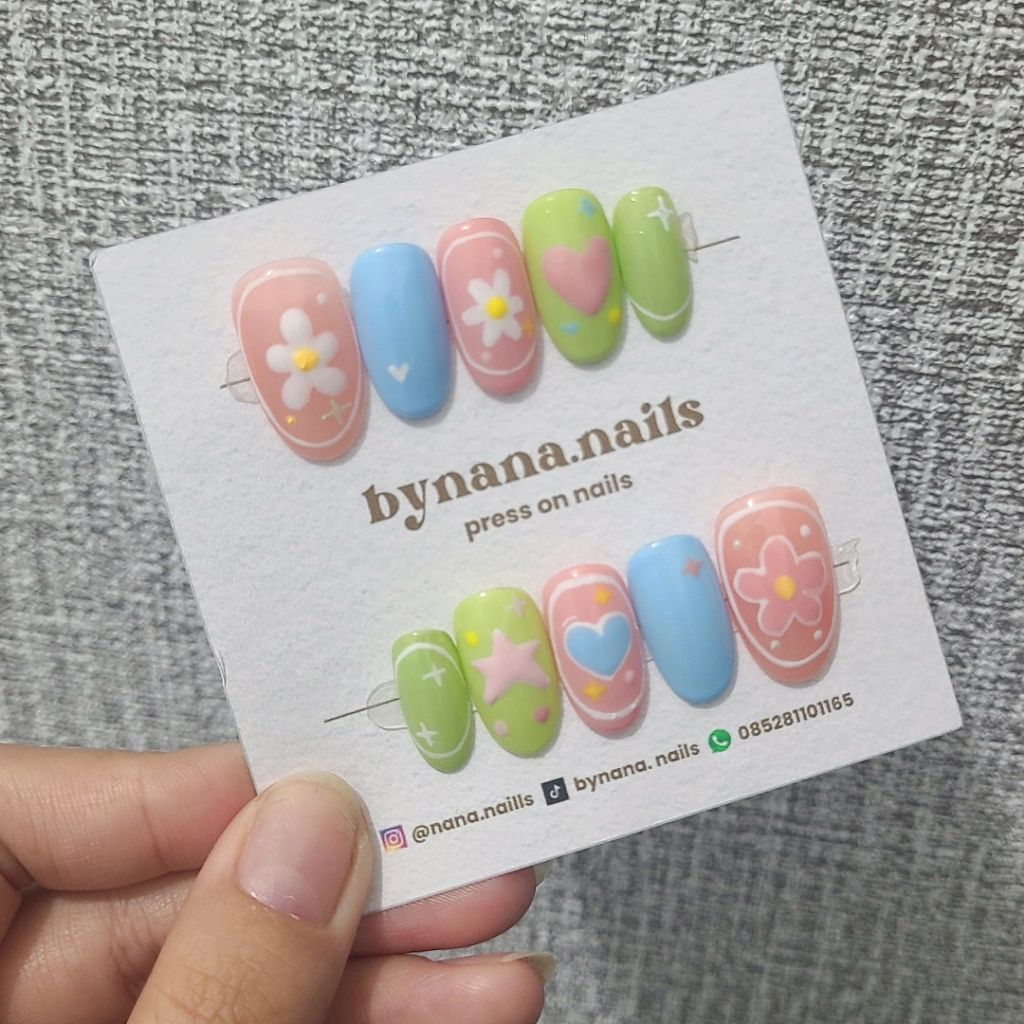 Press On Nails Pastel Flower