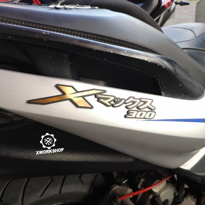 Emblem Logo XMax 300 Japanese Jepang Gold Silver