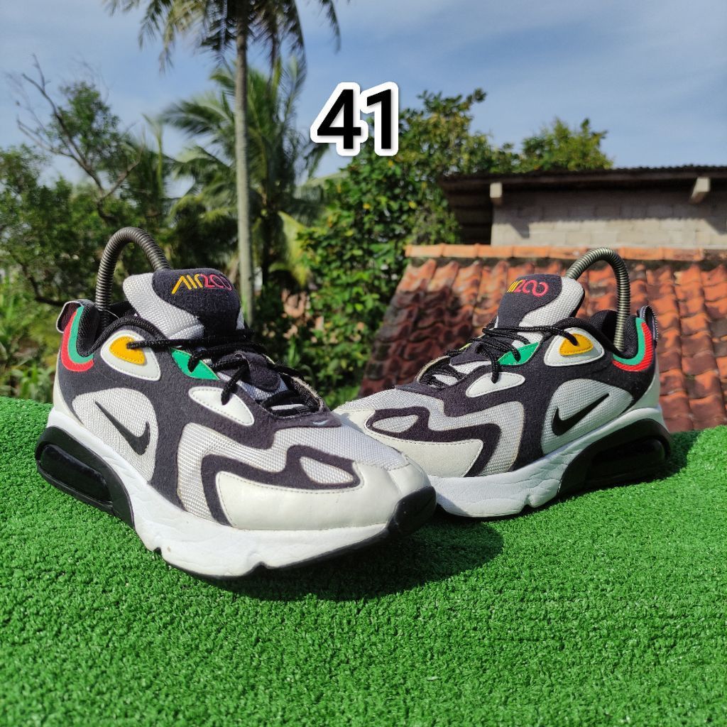 NIKE AIRMAX 200 RASTA