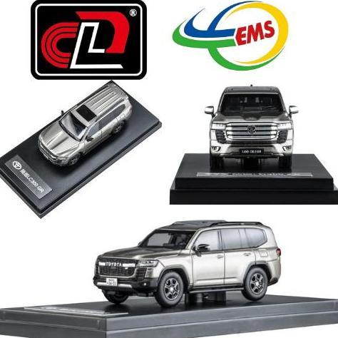 LCD64027-GR-GO - LCD MODELS 1/64 TOYOTA LAND CRUISER LC300-GR GOLD SMETOY