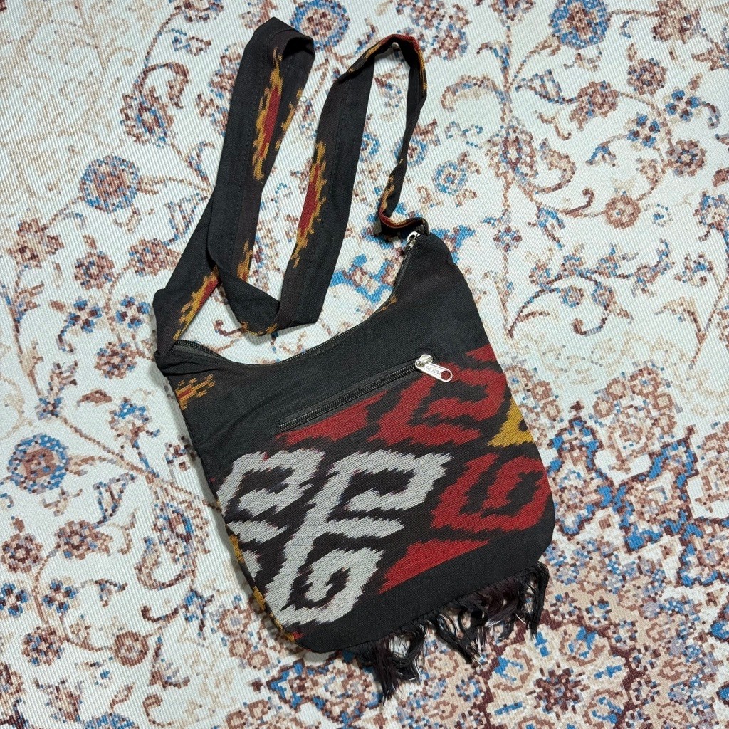 Tas Selempang Tenun Kecil Motif Dayak Kalimantan