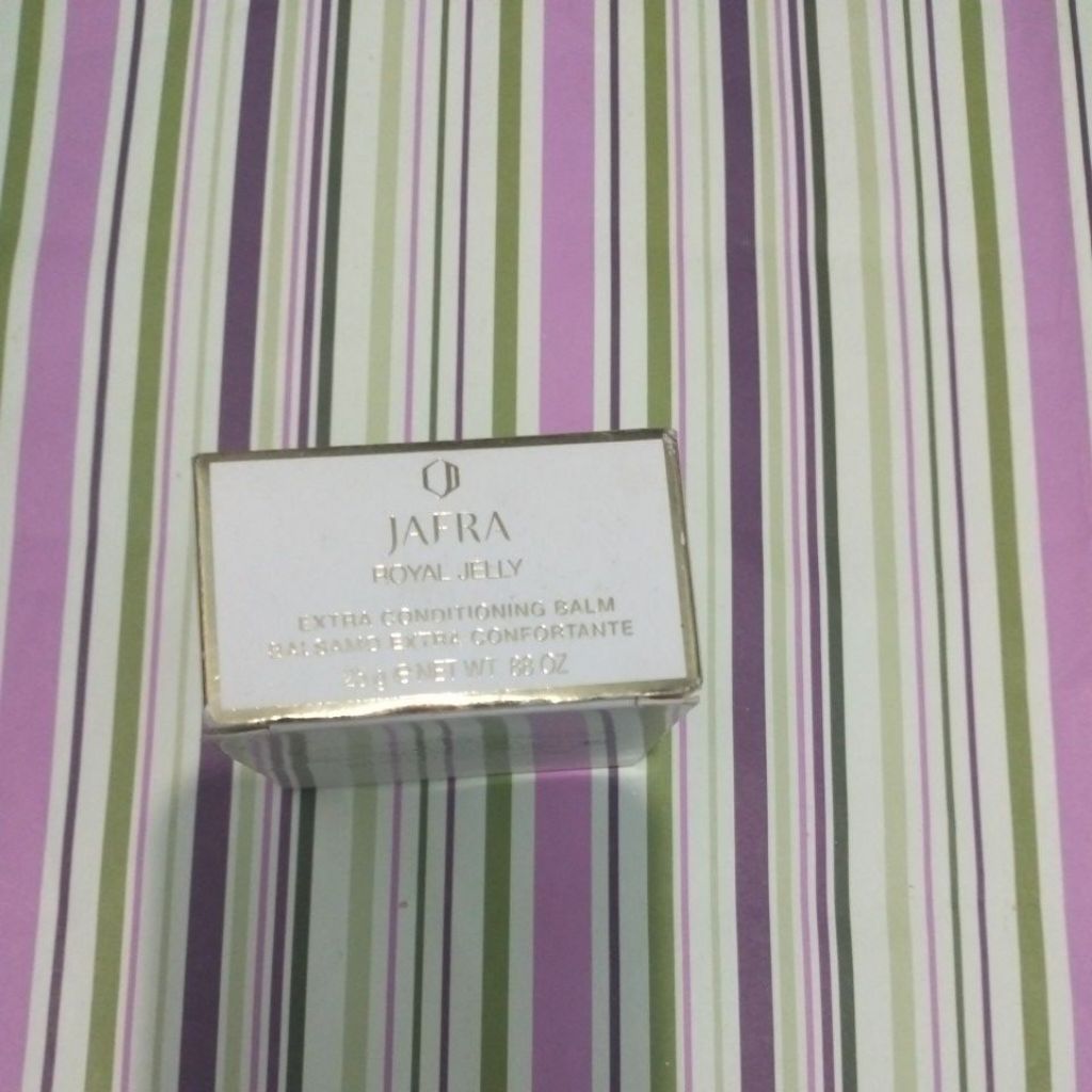 JAFRA Royal Jelly balm