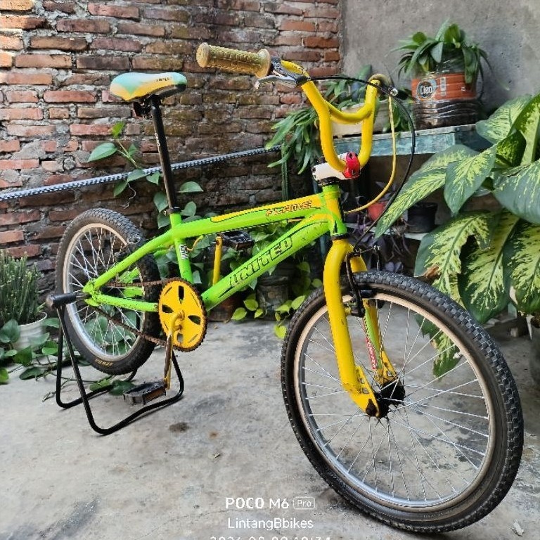 BMX UNITED FLAME