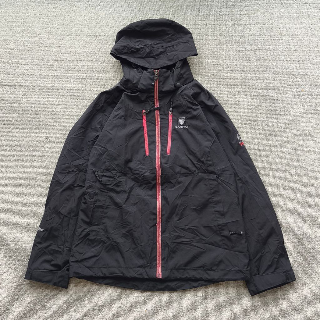 BLACKYAK OUTDOOR WATERPROOF AQUA-BLOC BLACK HIKING JACKET SZ S-M