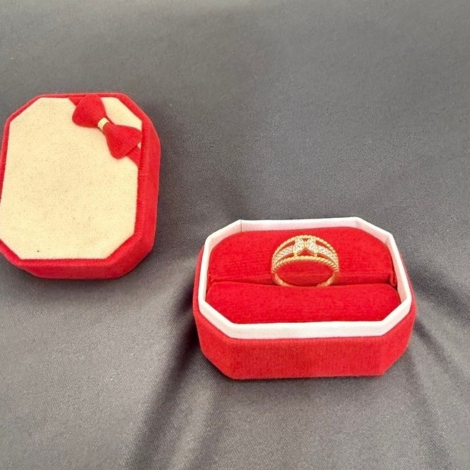 cincin emas wanita kadar 8k UBS