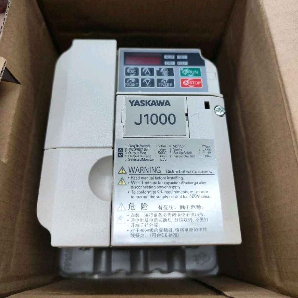 INVERTER YASKAWA J1000 CIMR-JB4C0005BBA 2.2KW/1.5KW 3PH 380V