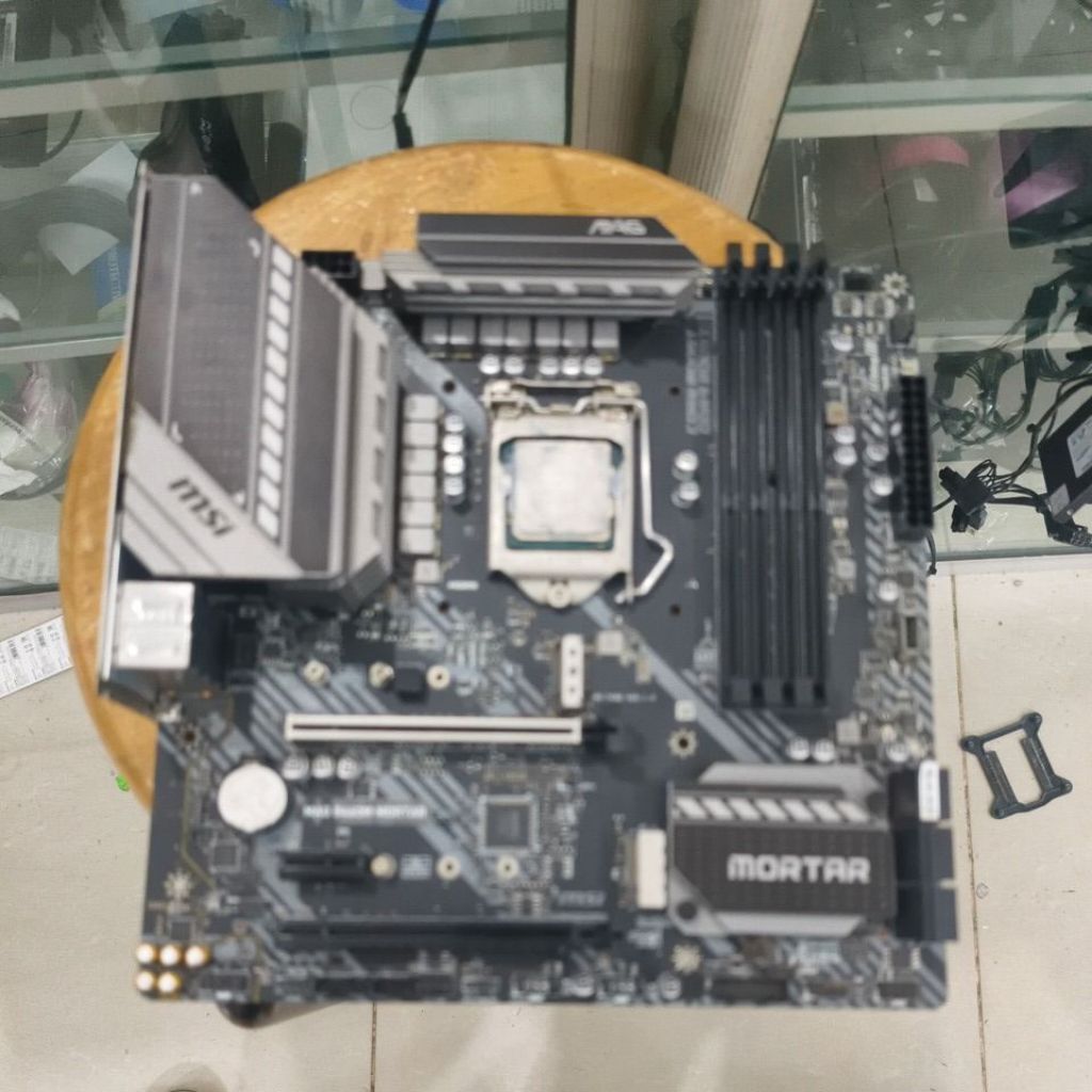 mainboard msi mag b460m ddr4 + procsesor core i5-10600k
