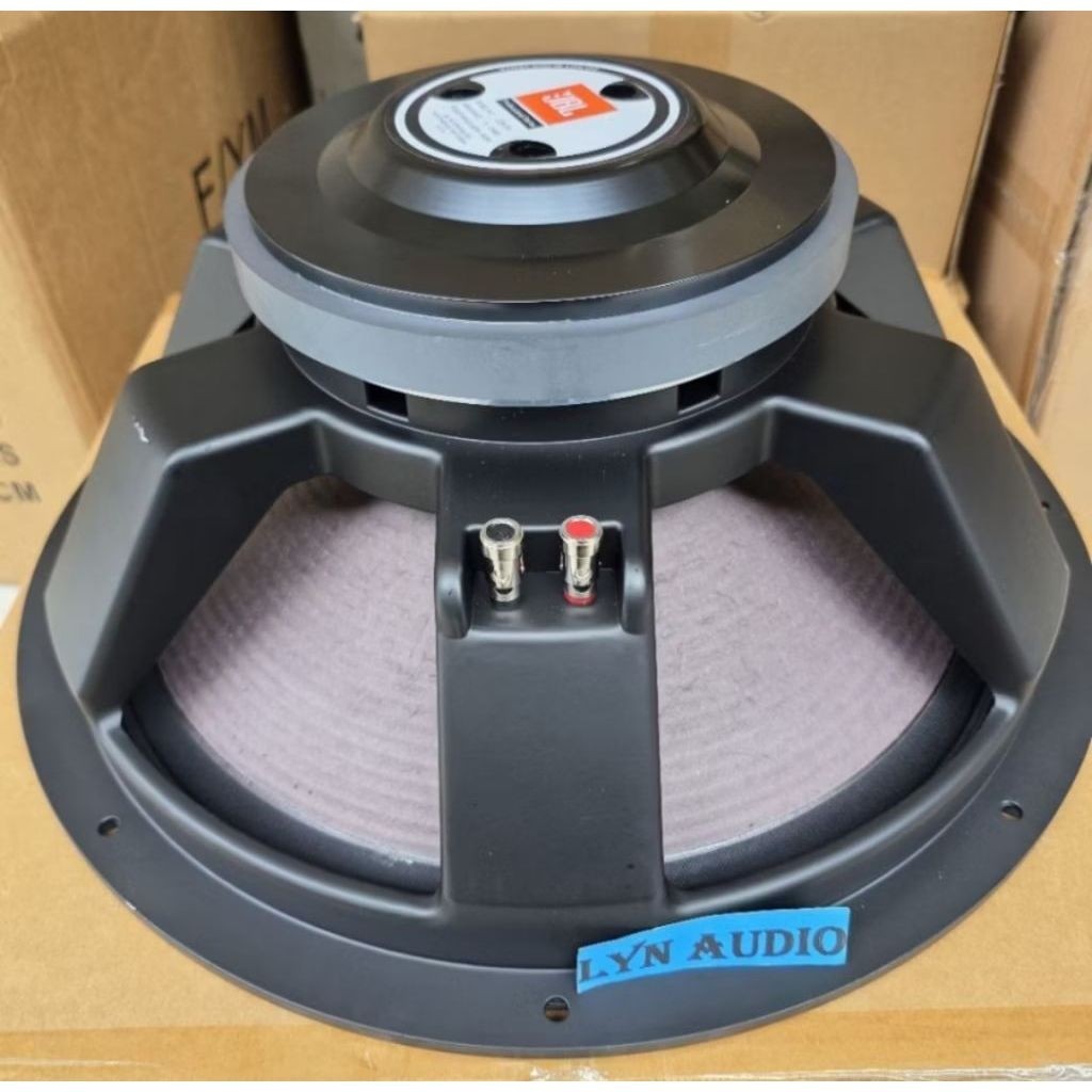 SPEAKER SUBWOOFER 18 INCH 18/2241 BAHAN BABET FULL RANGE 18 2241 SUBWOOFER