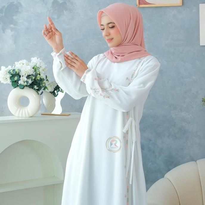 Raisma - Ivanna Gamis Syar'i Putih Tulang Premium Elegan Model Verslah Kait Samping Kombinasi Bordir
