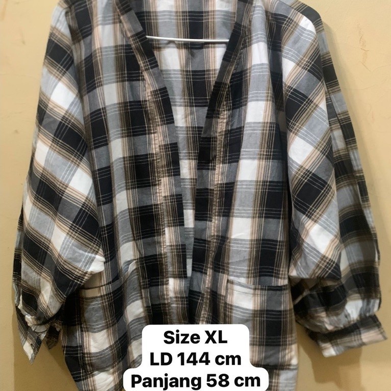 Outer Balon Grid Kotak-Kotak Size XL Bahan Flanel | New