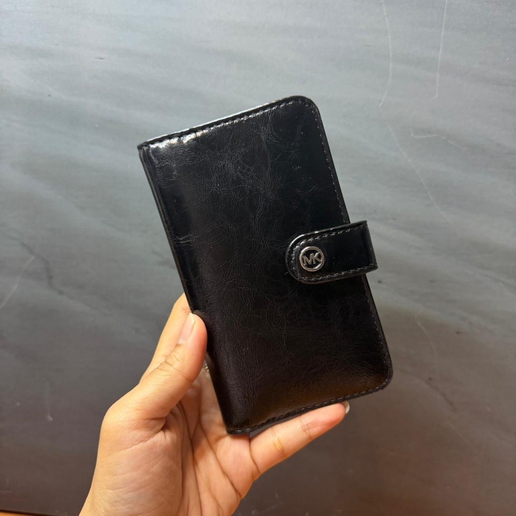 MK Pop Charm Medium Wallet Card holder no pricetag