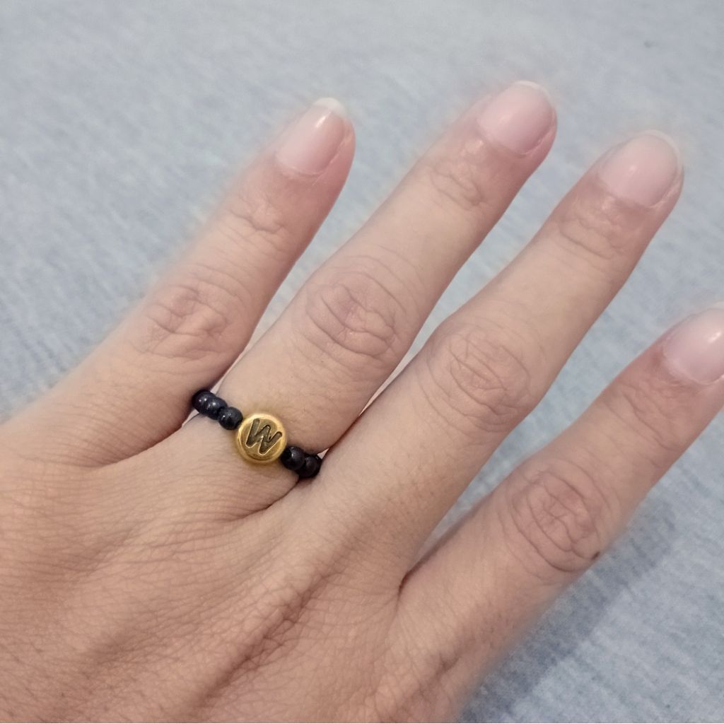 Cincin Huruf Nama Inisial Simple Emas Hitam Super Murah