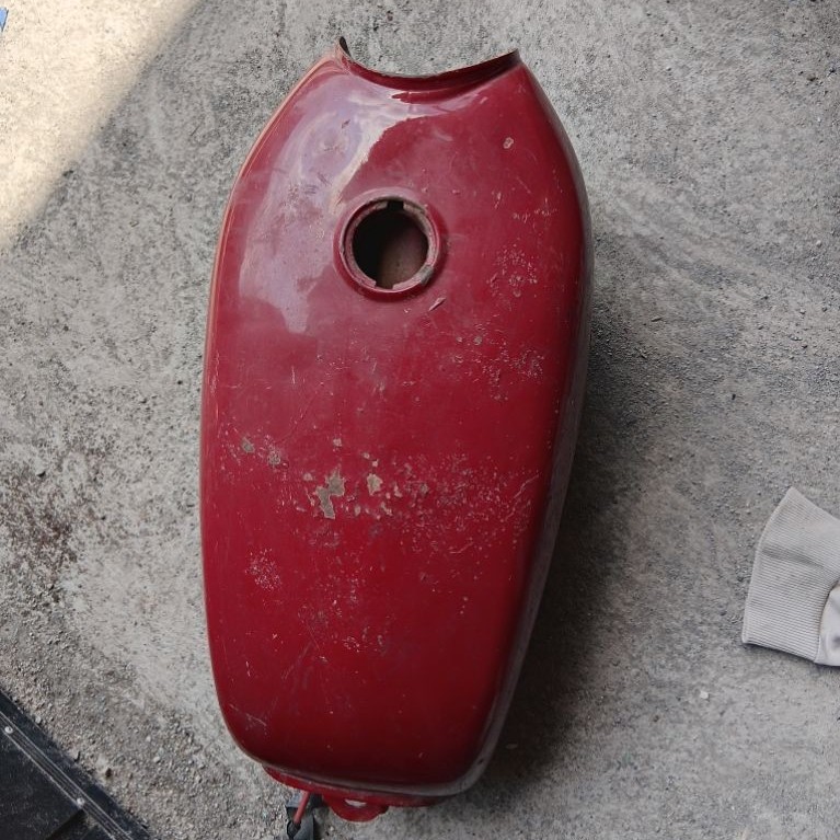 TANGKI BENSIN CB-100 warna Merah
