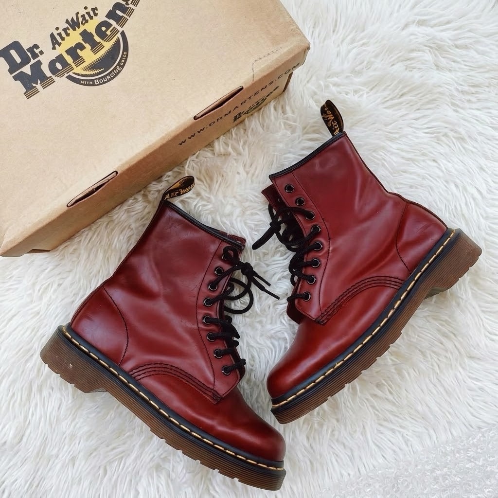DR. MARTENS 1460 CHERRY RED / DOCMART