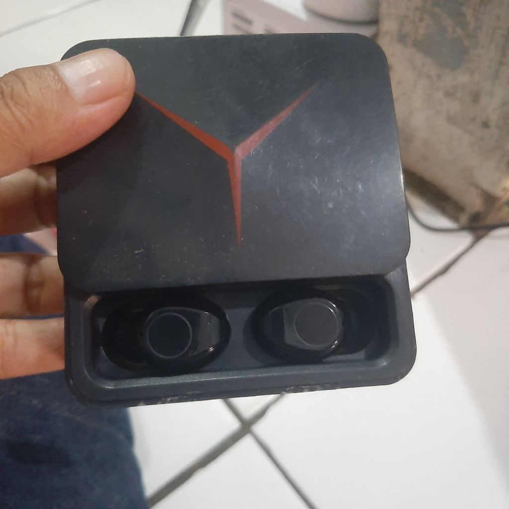 Earphone blutooth
