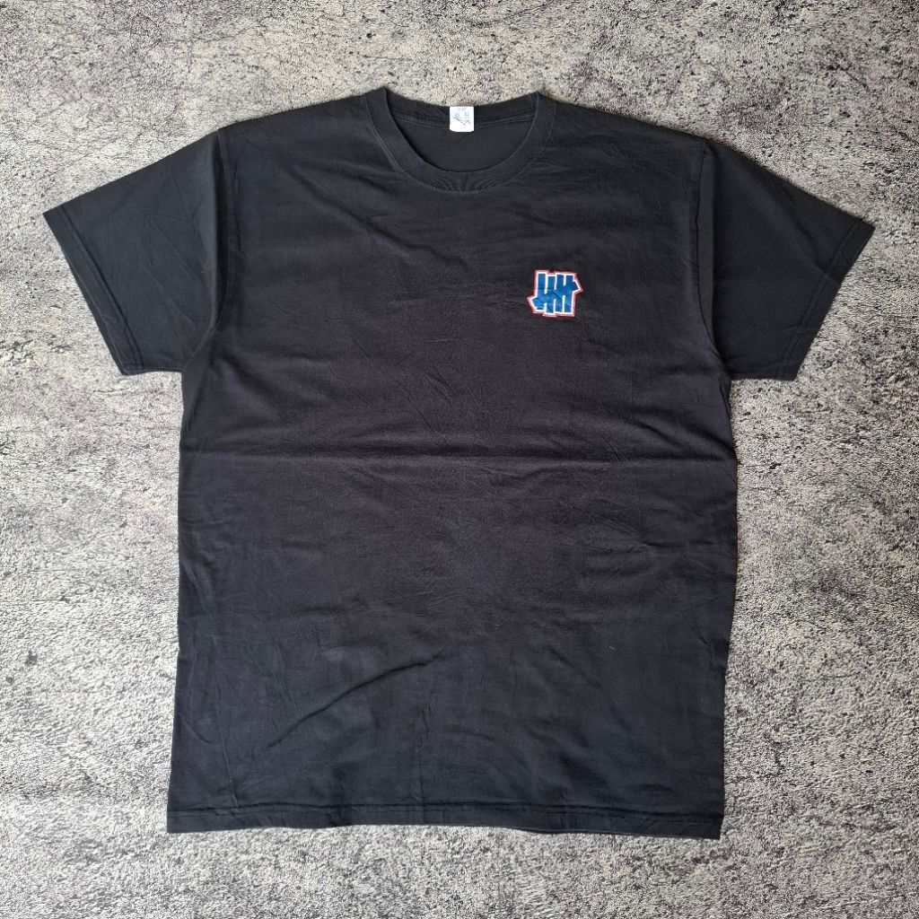 Kaos UNDEFEATED original