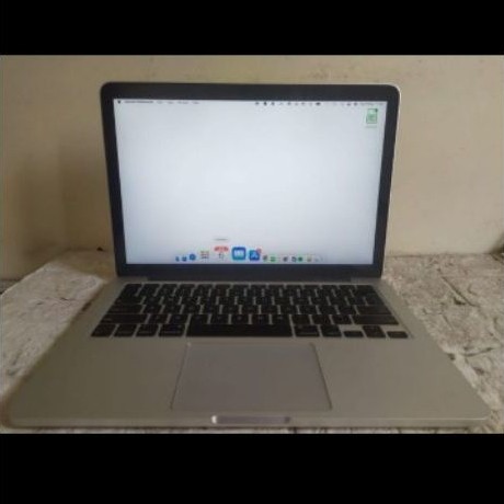 MacBook Pro 2015 Intel Core i5 8/256GB SECOND