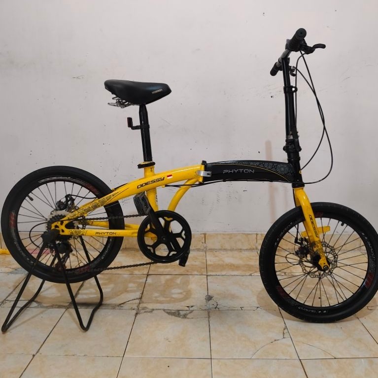 Sepeda Lipat Odessy Phyton 20" (bekas pakai)