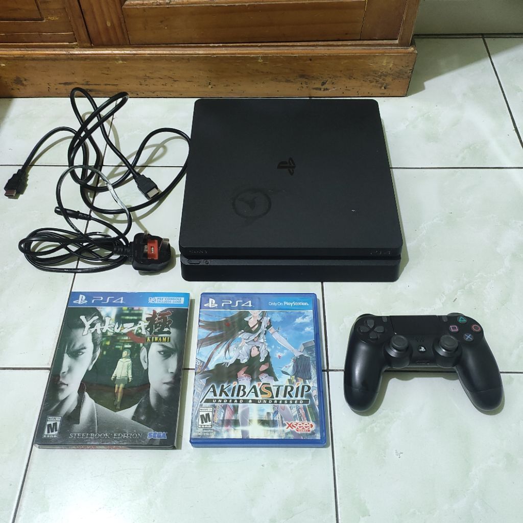 Sony Playstation 4 Slim 500 Gb ps 4 Slim 500 Gb original no ps 4 slim hen