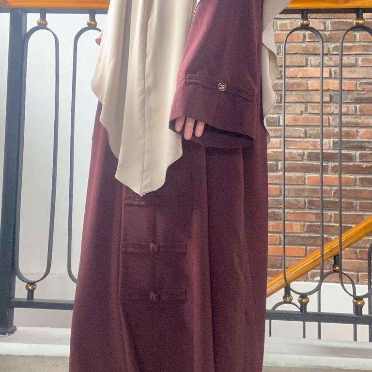 Preloved Abaya Yoora Sarah, Tsurayya