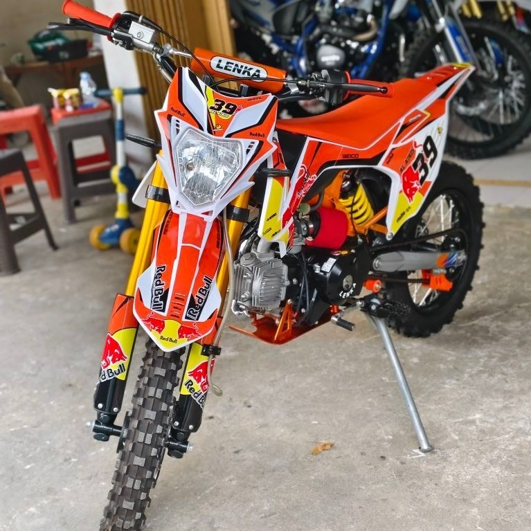 Medium Trail Lenka MXGP89 125cc 17/14
