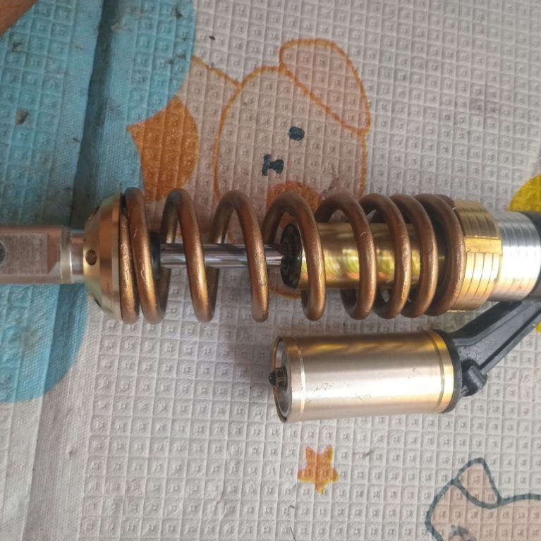 shockbreekers shock belakang WP matic