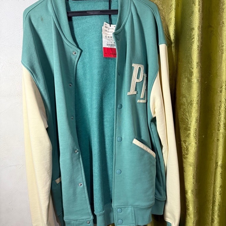 Pull&Bear Varsity Jacket Turquoise Cream XL | Original