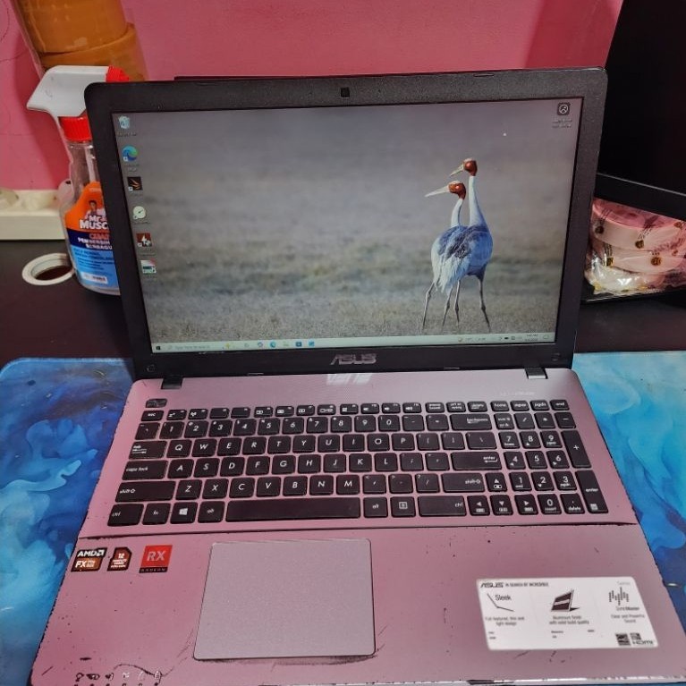 Laptop Asus X550 Baby Gaming / Amd FX 9830P Setara i7 gen 6 / Ram 8GB / SSD 128GB / 15.6 Inch FULL H